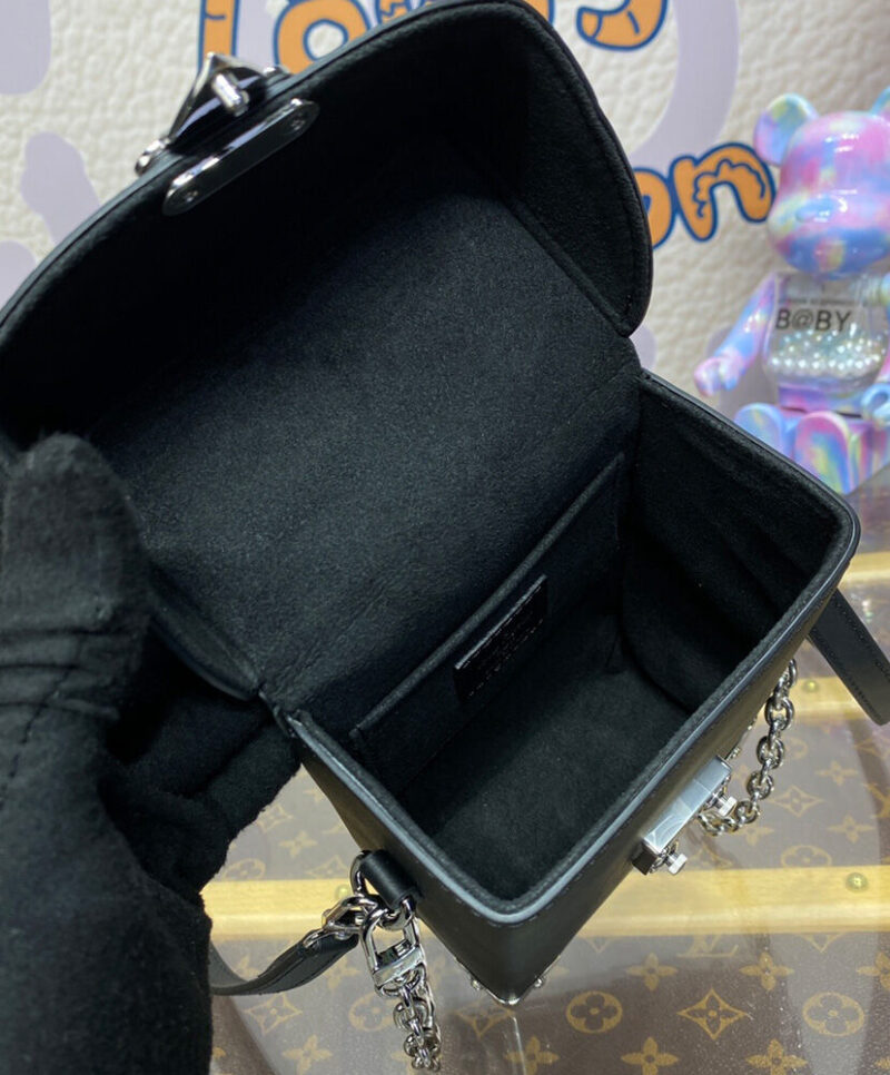 Louis Vuitton Camera Box M12362 Black